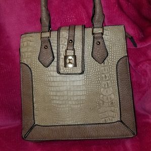 Farminas leather bag